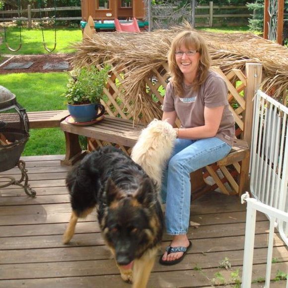 Meet your Posher, Cheryl - Picture 1 of 1